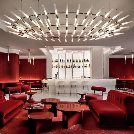 Revery Toronto Downtown, Curio Collection By Hilton-2