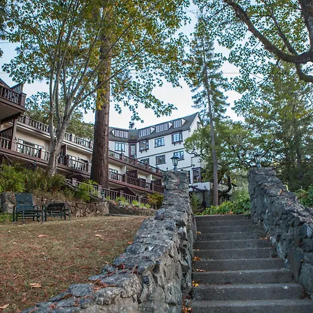 Benbow Historic Inn-3