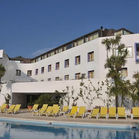 Miramar Hotel Spa & Apartments-3