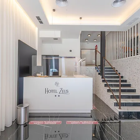 Hotel Zeus-3