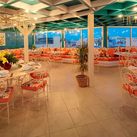 Turtle'S Inn Hotel-3