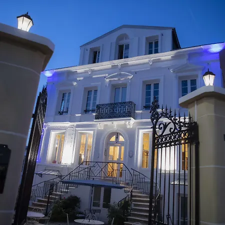 Hotel de Charme La Bonne Adresse-2