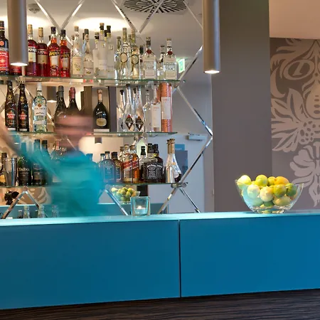 Motel One München-Westend-2