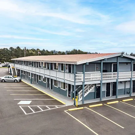 Travelodge By Wyndham Newport-3