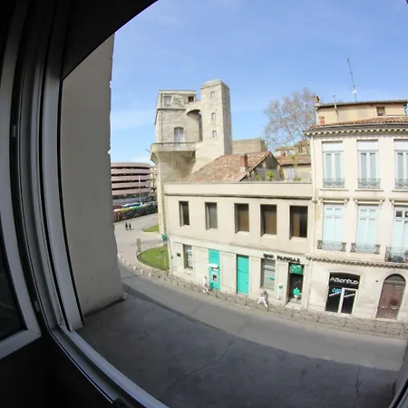 Hôtel Des Arts, Artisanal et Indépendant-2