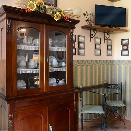 Pinto-Storey Hotel-3