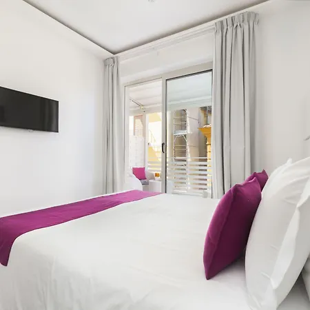 Hotel Tasso Suites&Spa-3