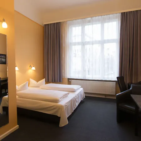 Hotel am Hermannplatz-3