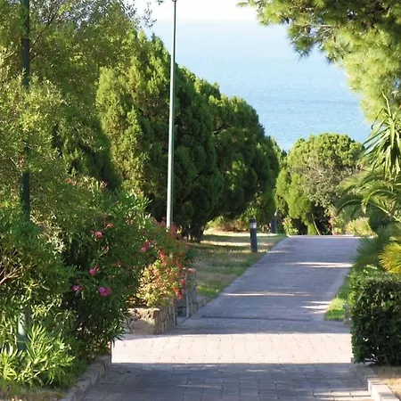 Eco Village Baia Delle Ginestre-3