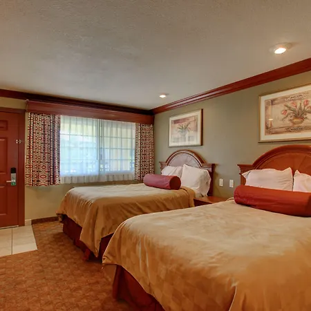 Thunderbird Lodge-2