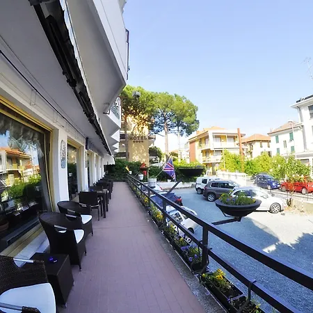 Hotel Cristallo-3