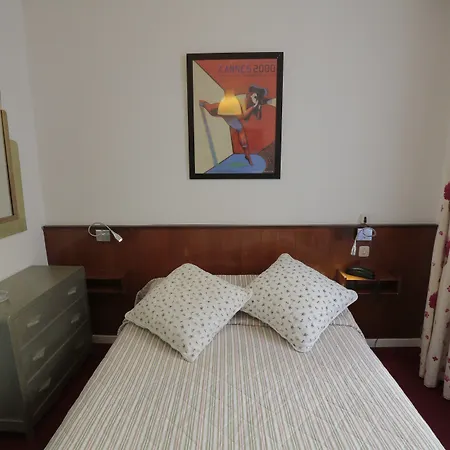 Azurene Royal Hotel-3