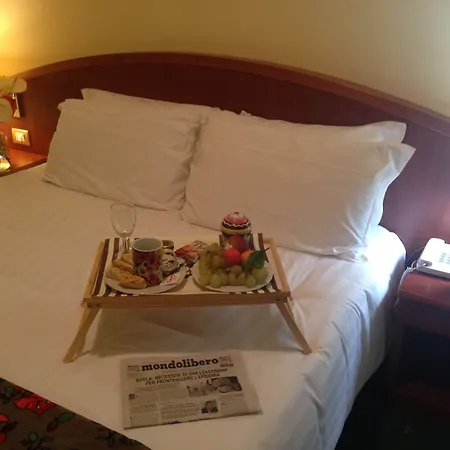Hotel Piero Della Francesca-2