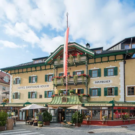 Adler Suite & Stube-2