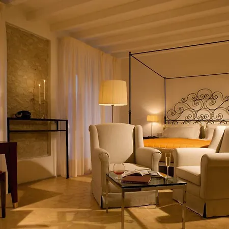 Relais&Chateaux Palazzo Seneca-2