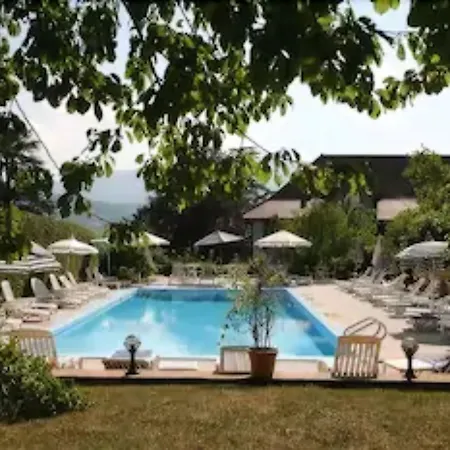 Hotel du Lac-3
