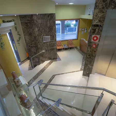 Aparthotel Arenteiro-3
