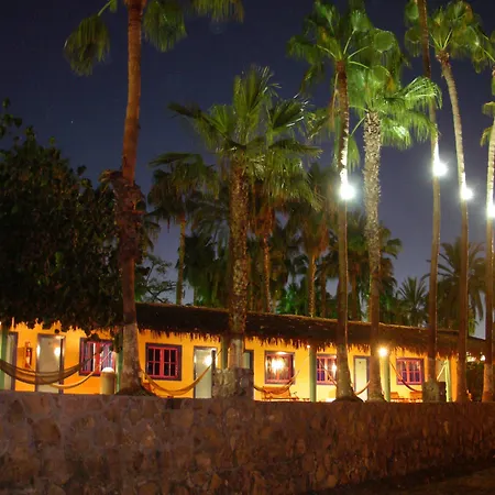 Hotel Oasis-3