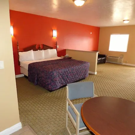 Economy Inn & Suites-2