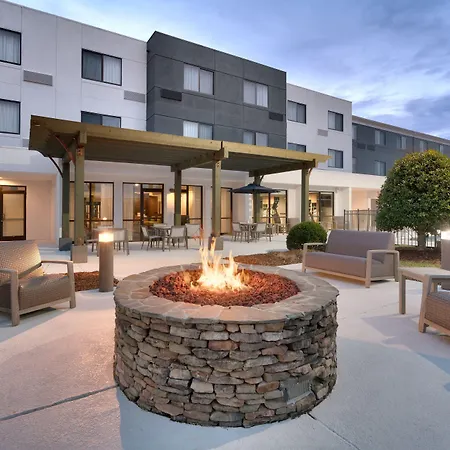 Courtyard By Marriott Johnson City-3