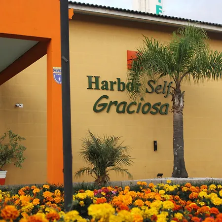 Harbor Self Graciosa Hotel-3