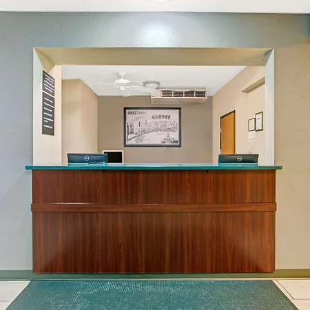 Super 8 By Wyndham Gurnee-2