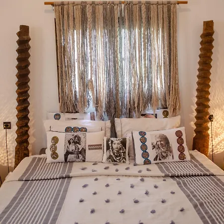 Riad Les Ammonites And Spa-2