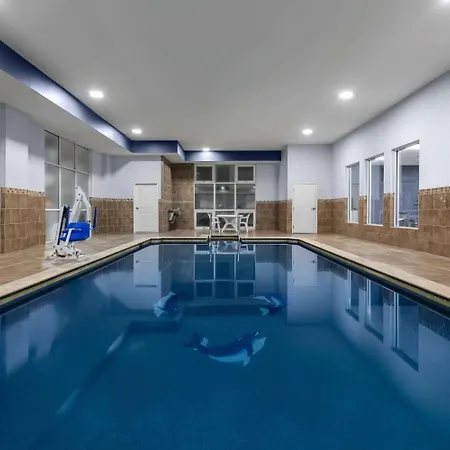 La Quinta Inn & Suites By Wyndham Ft Worth-Burleson-3
