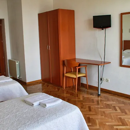 Hostal Luis XV-2