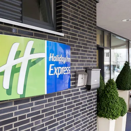 Holiday Inn Express Gütersloh, an IHG Hotel-2
