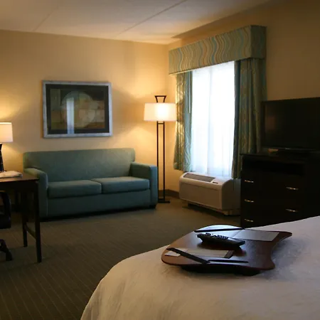 Hampton Inn & Suites Wilkes-Barre-3