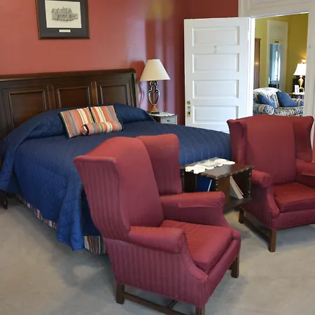 Page House Bed & Breakfast-3