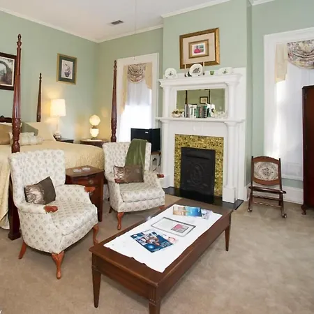 Page House Bed & Breakfast-2