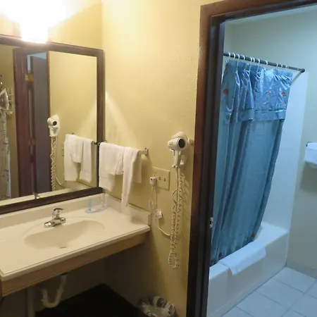 Americas Best Value Inn Story City-3
