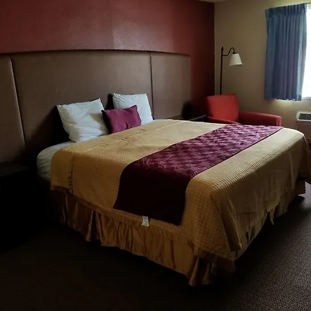 Americas Best Value Inn Story City-2