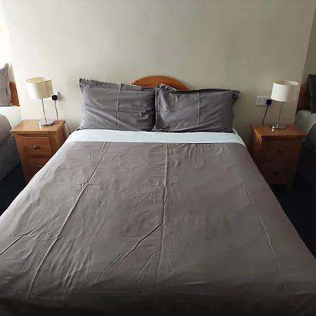 Parkway Guesthouse-2