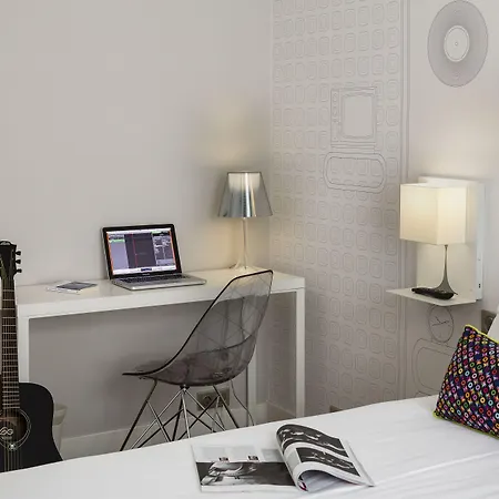 Hotel Paris Vaugirard-3