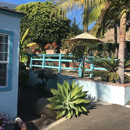 The Palomar Inn-3