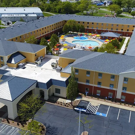 Cedar Point'S Express Hotel-2