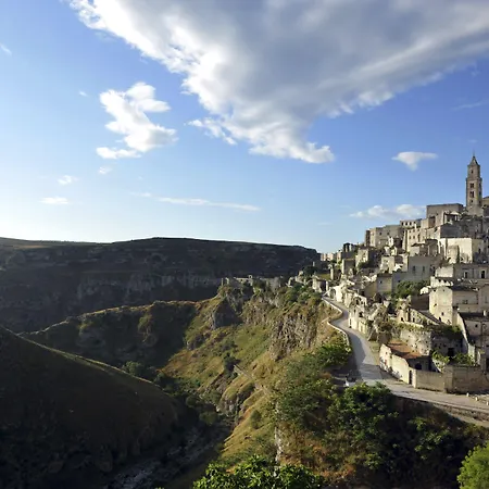 Sextantio Le Grotte Della Civita-2