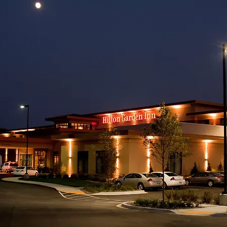 Hilton Garden Inn Milwaukee Airport-2