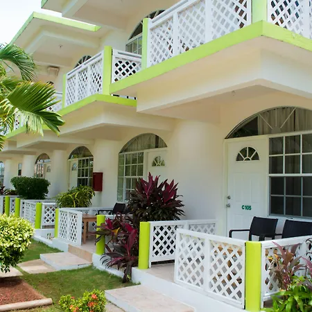 Fun Holiday Beach Resort-2