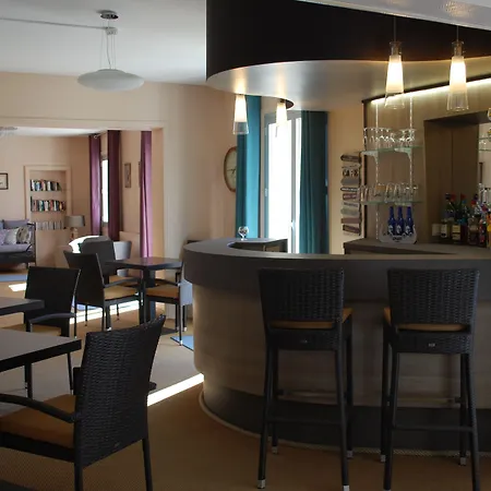 Best Western Hotel Le Bellevue-3