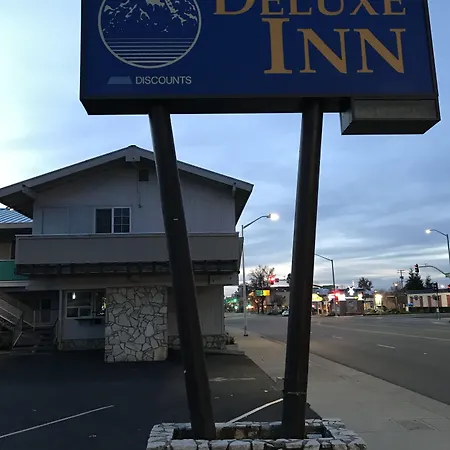 Deluxe Inn Redding-2