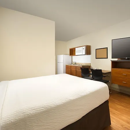 Woodspring Suites Abilene-2