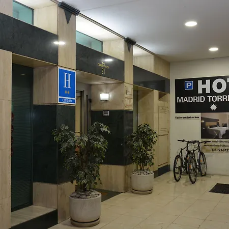 Hotel Madrid Torrejon Plaza-2