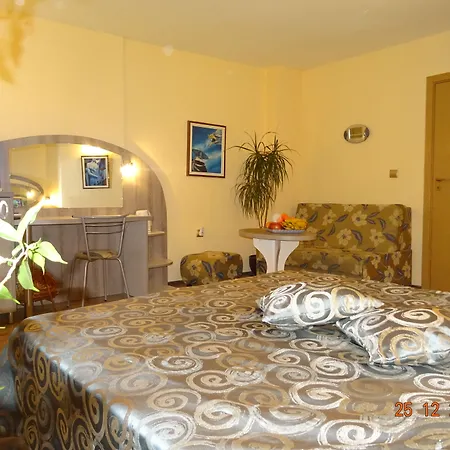 Hotel Color-3