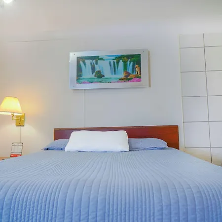 Bay Motel By Oyo Bay City-2