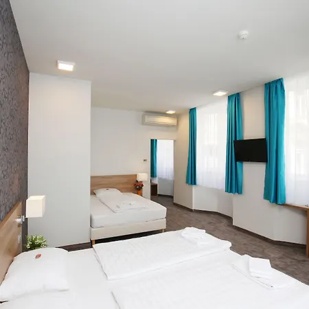 Medos Hotel-2