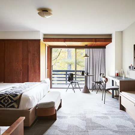 Skyline Lodge-3